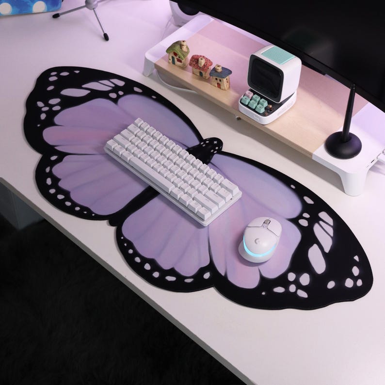 Purple Lilac Butterfly Deskmat - đánh giá và giá Tradescantia Purple